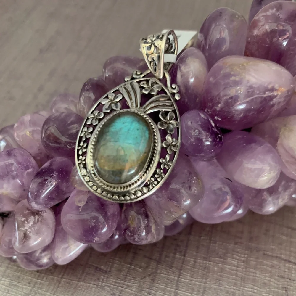 Royal Bali Collection Labradorite Pendant without Chain in Sterling Silver - Picture 1 of 5